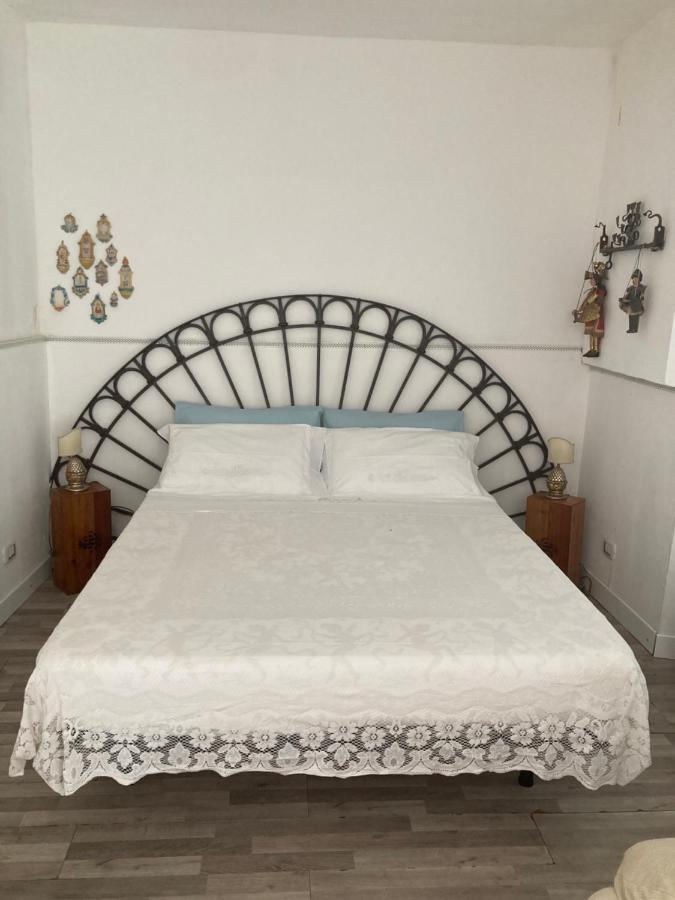 Casa Tuccari Castiglione Di Siciliaアパートメント エクステリア 写真